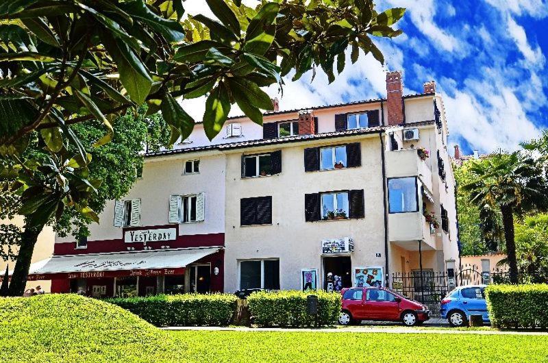 Vista Mare Apartman Poreč Eksteriør billede